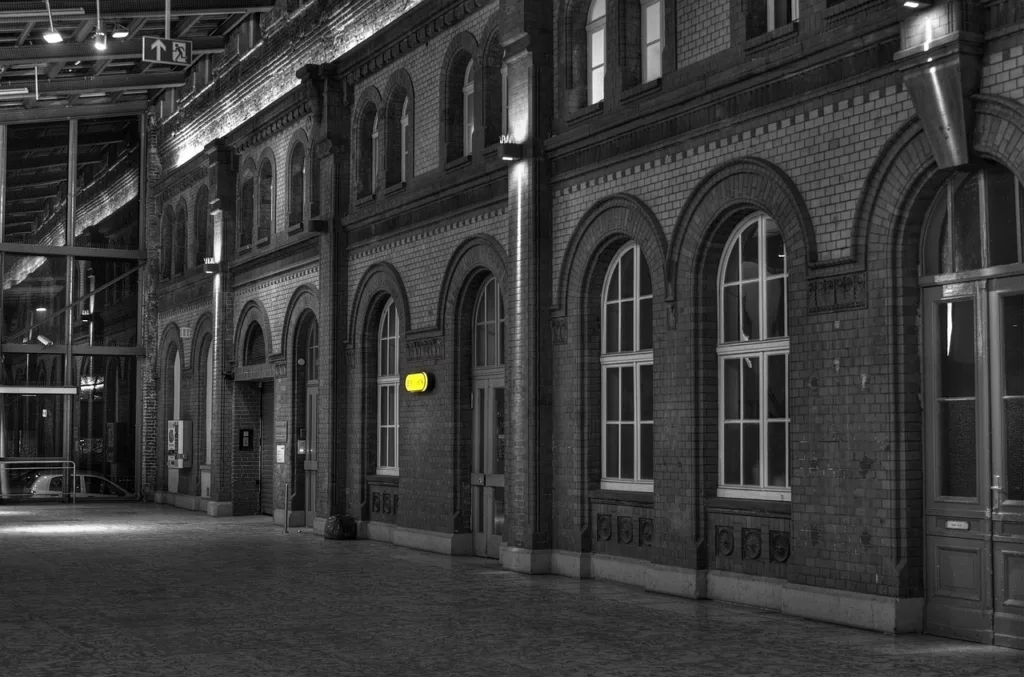 station, kassel, colourkey-2175235.jpg